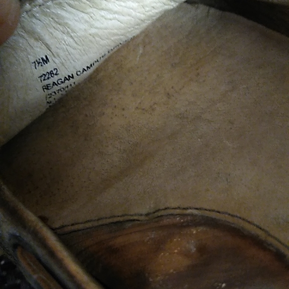 Frye Shoes 7.5 - Picture 3 of 4